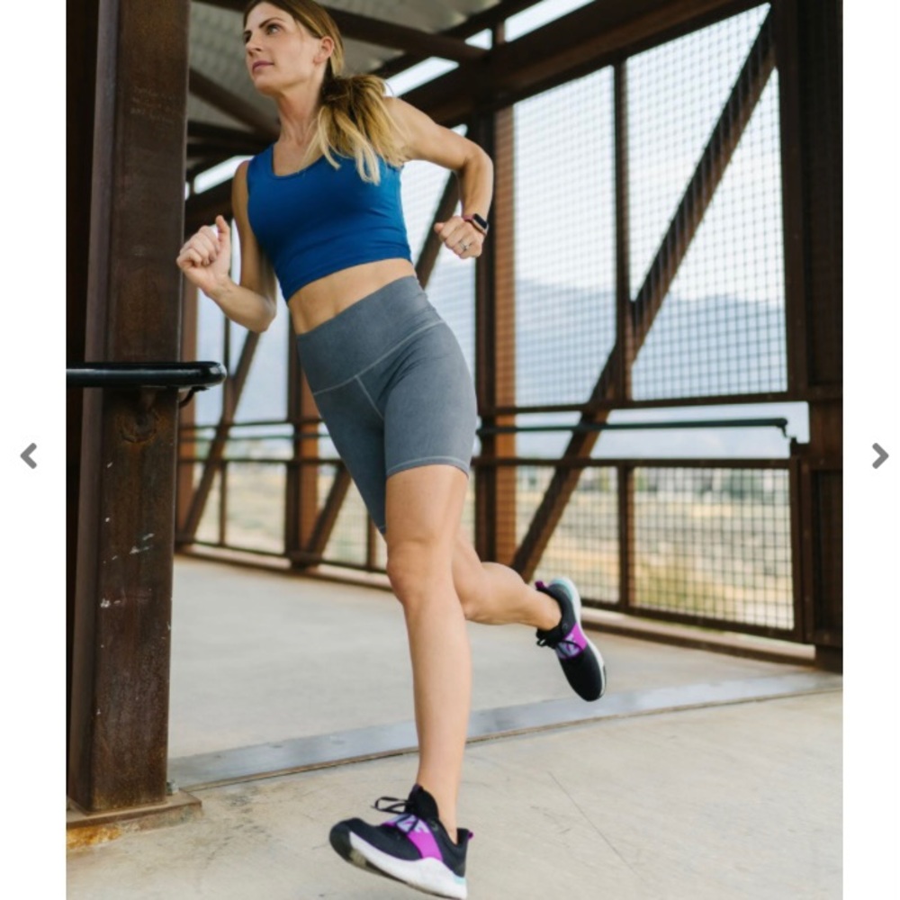 NWT - Zyia - Gray Granite Soft n Snug Hustle Short - XL